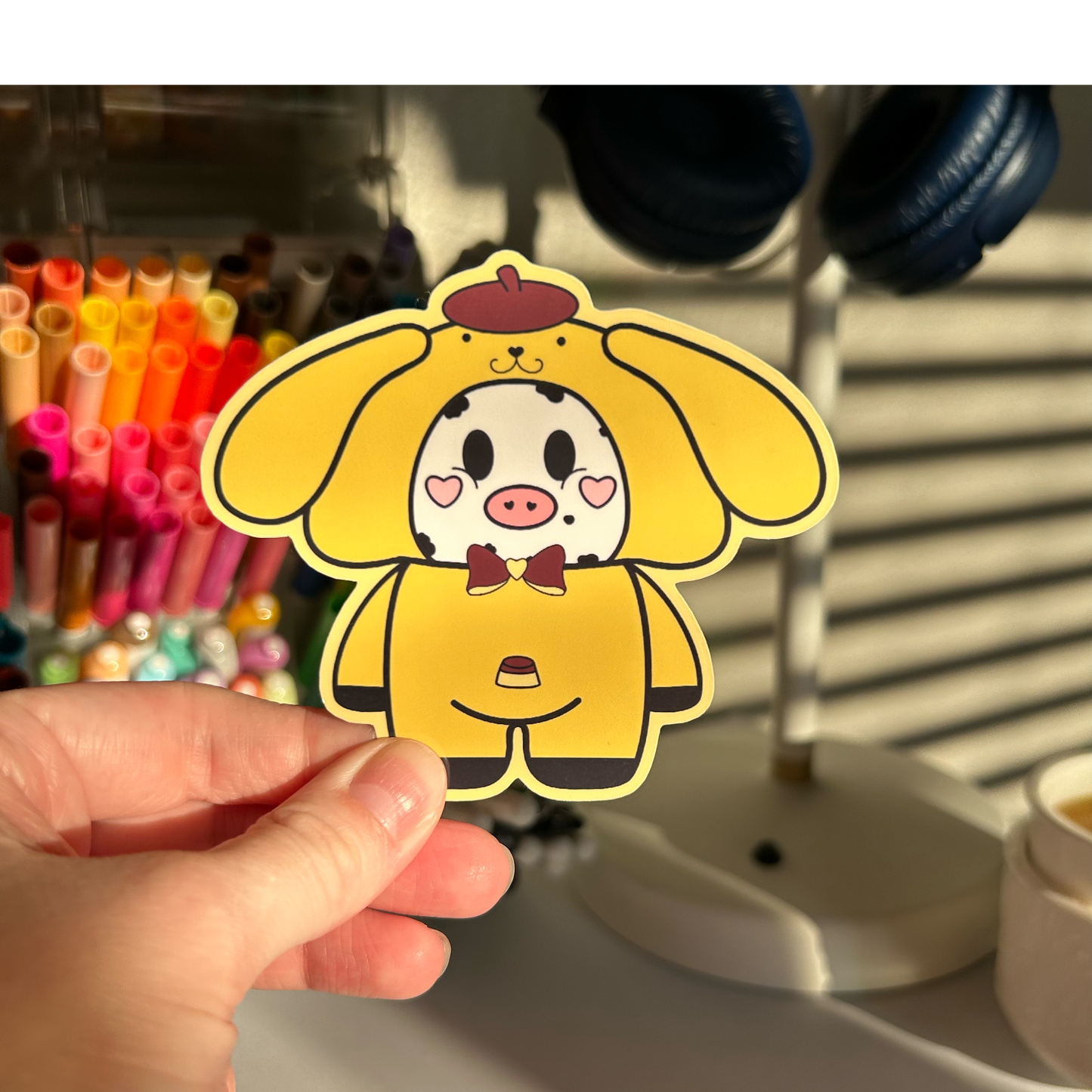 Pompompurin Moo Vinyl Sticker